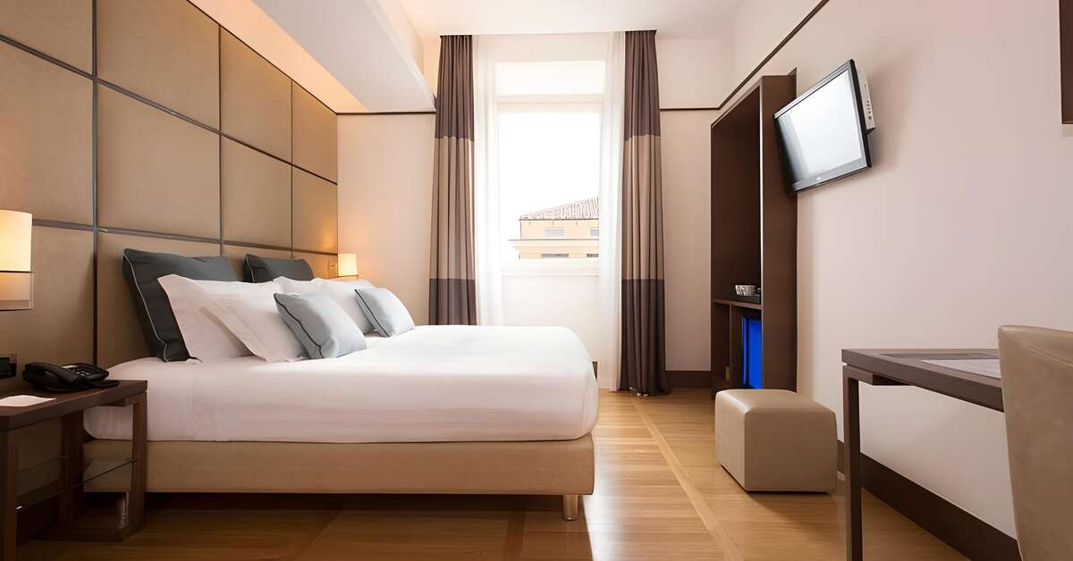 Een foto van The Independent Hotel