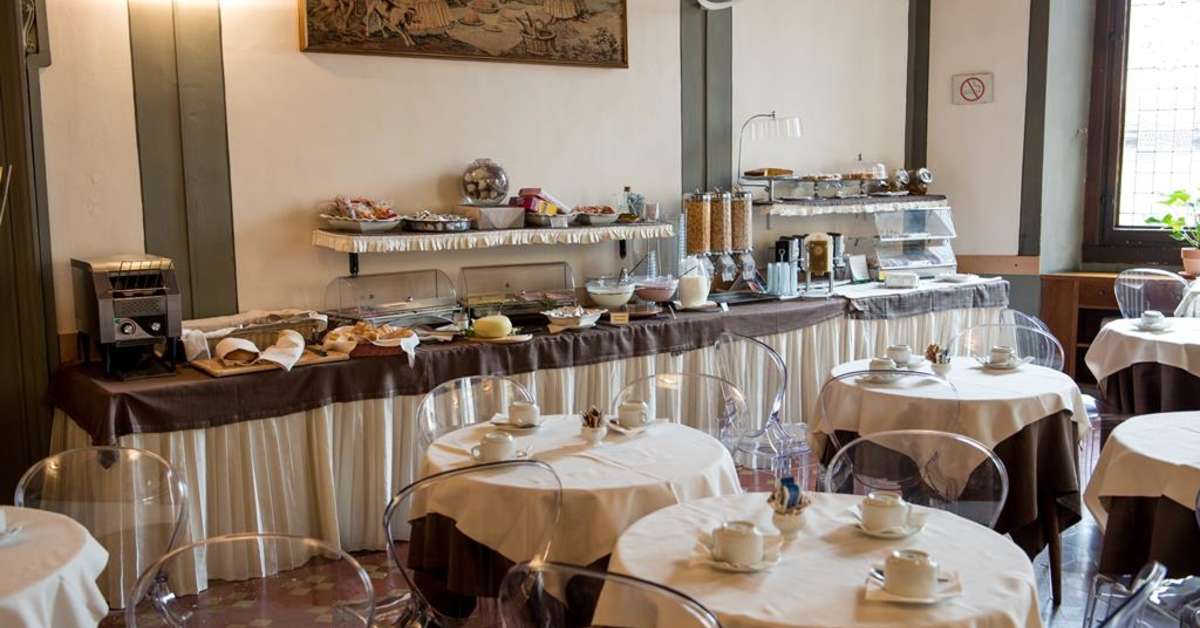 Een foto van de faciliteiten bij Hotel Paris Florence