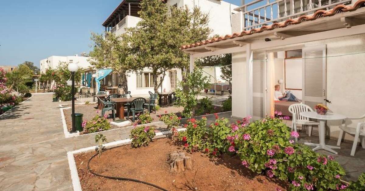 Een foto van de buitenkant van Panorama Seaview Appartementen