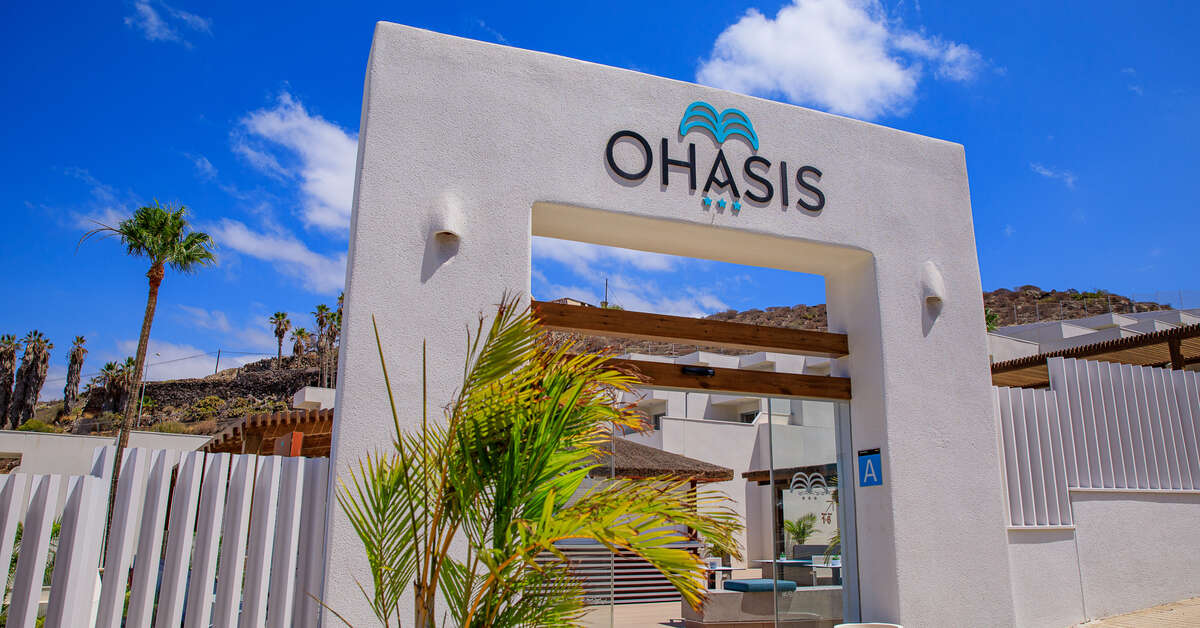 Een foto van het terras bij Ohasis Boutique Suites