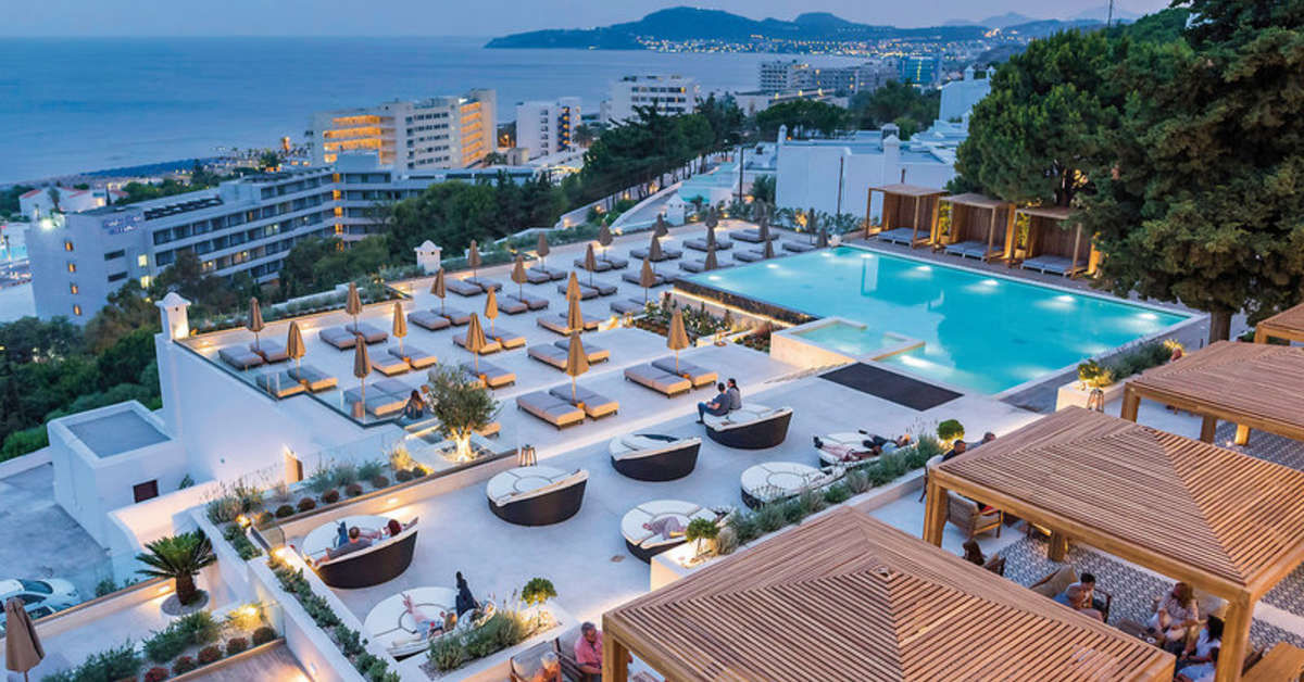 Ein Foto vom Pool im Esperos Village Blue & Spa
