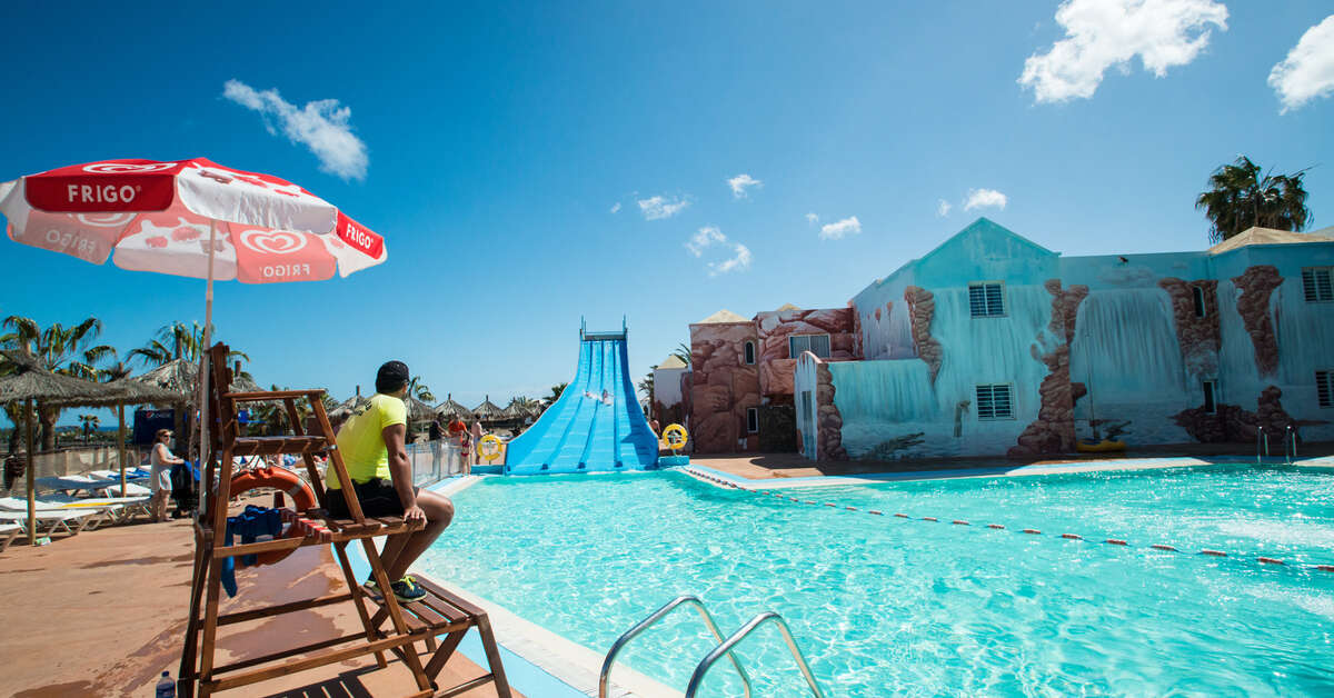 Ein Foto vom Pool im HL Aparthotel Paradise Island