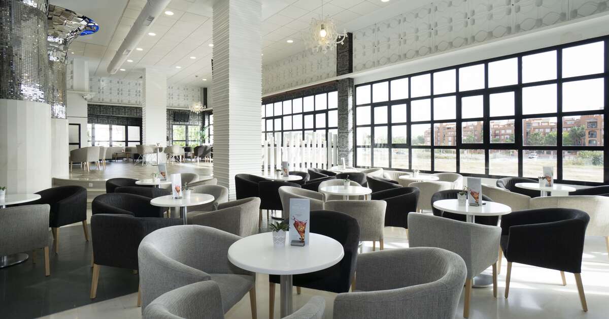 Een foto van de faciliteiten bij Hotel Puente Real