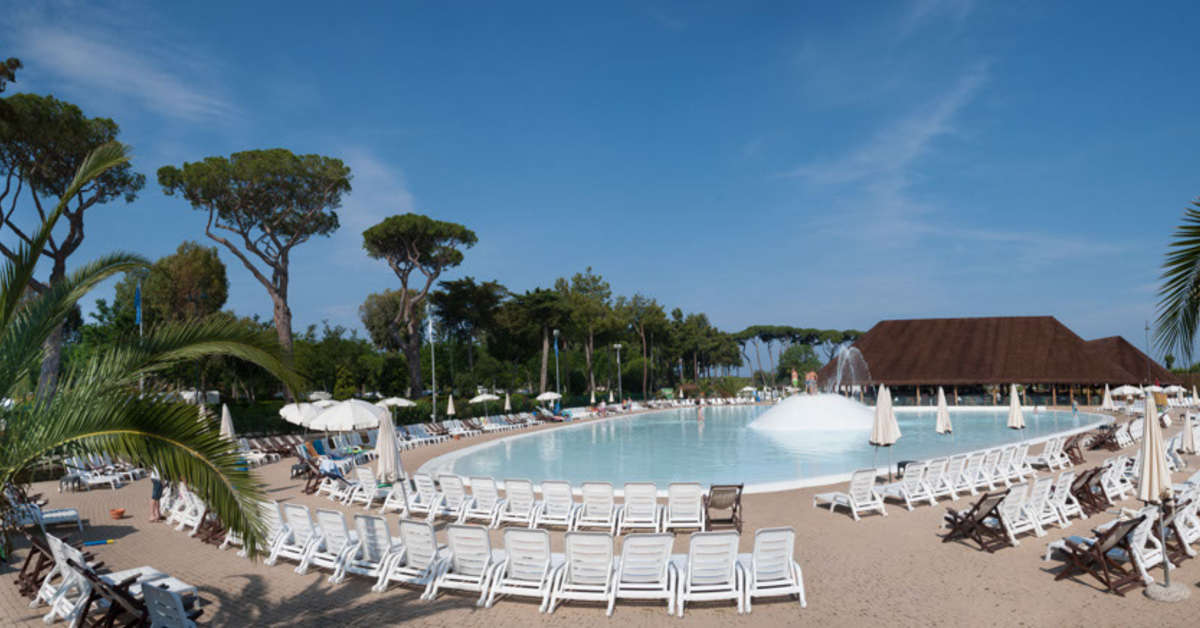 Een foto van het zwembad bij Camping Village Park Albatros