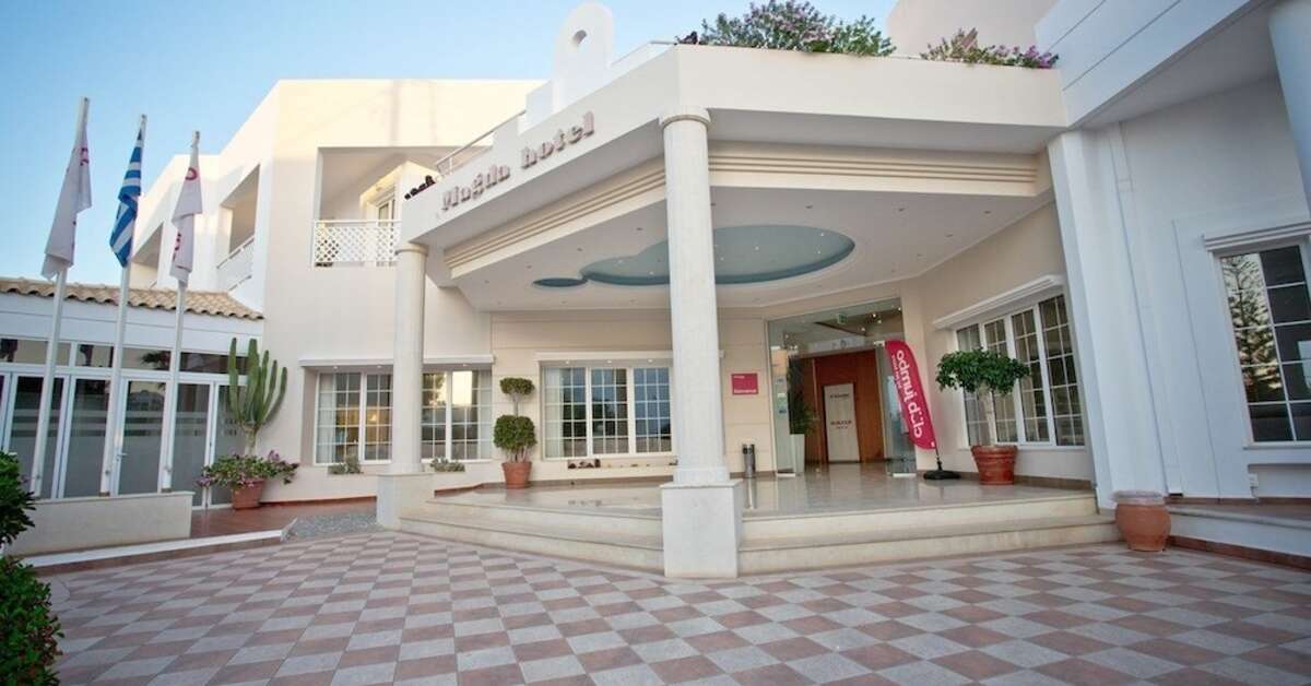 Ein Foto von der Außenansicht des Magda Hotel