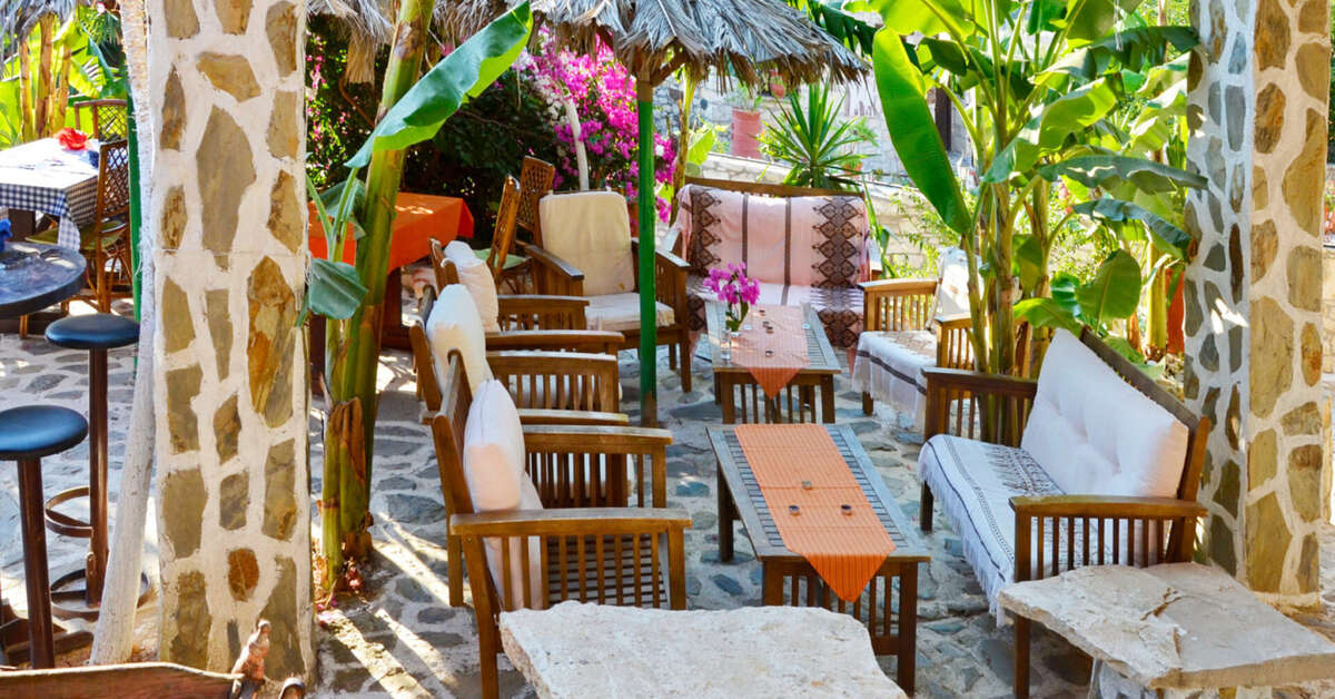 Ein Foto von der Terrasse im Stone Village Petrino Horio