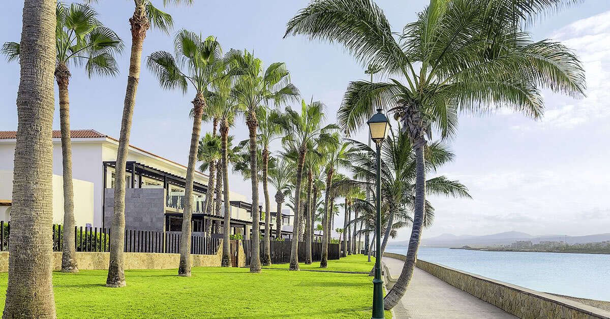 Een foto van het terras bij Barcelo Fuerteventura Castillo