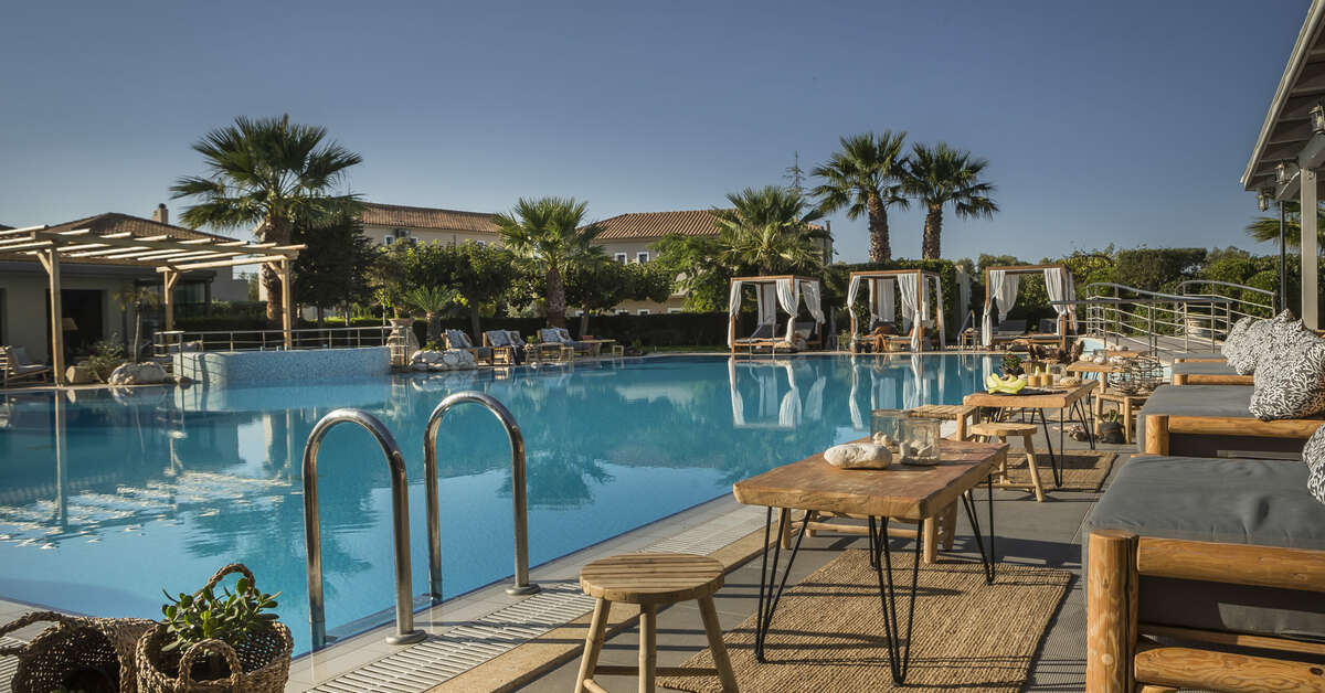 Een foto van het zwembad bij Avithos Resort