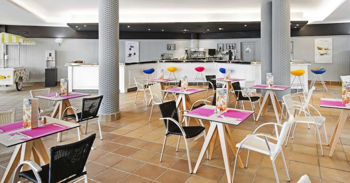 Een foto van de faciliteiten bij Elba Castillo San Jorge & Antigua Suite Hotel