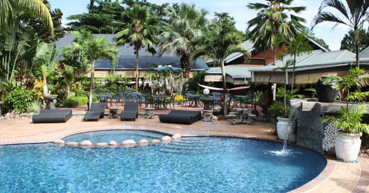 Ein Foto vom Pool im Chateau St. Cloud