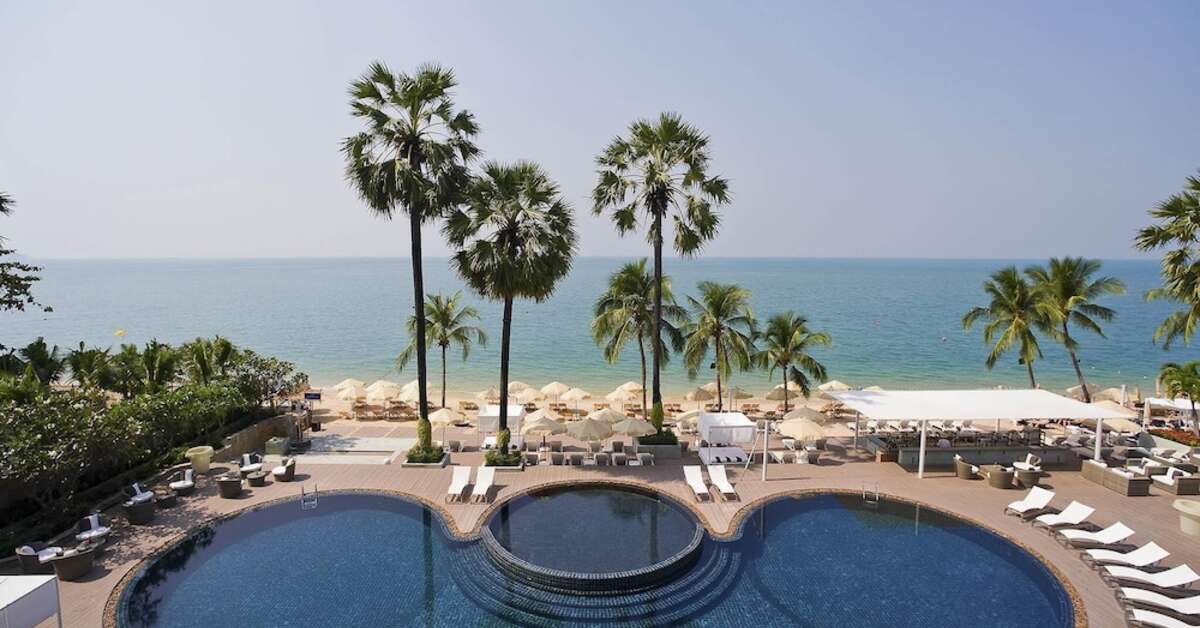 Een foto van een overzicht van Pullman Pattaya Hotel G