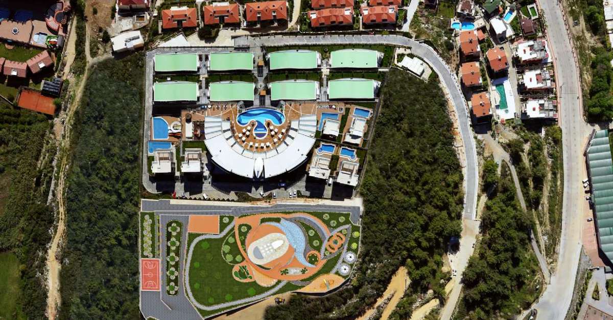 Een foto van de buitenkant van Elite Luxury Suite & Spa
