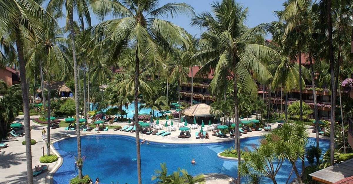 Een foto van een overzicht van Courtyard Phuket Patong Beach Resort