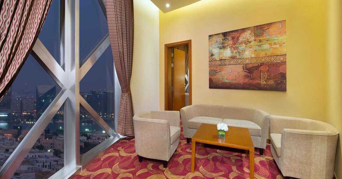 Een foto van City Seasons Towers