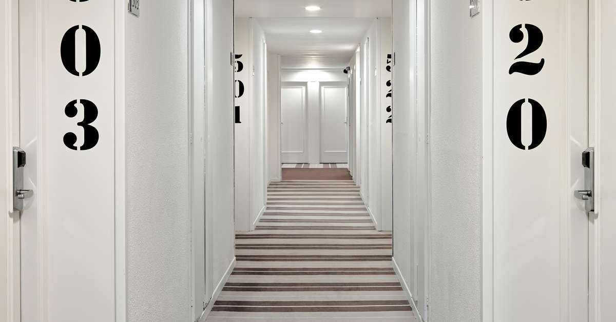 Een foto van het interieur van H10 Salou Princess