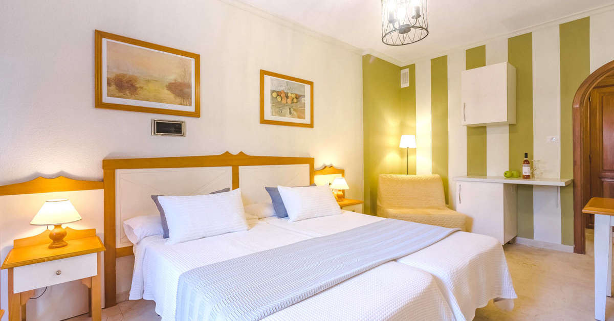 Ein Foto Klayman Olivina Aparthotel