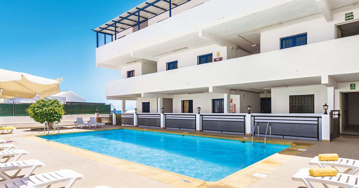 Een foto van het zwembad bij Blue Sea Los Cocoteros Appartementen