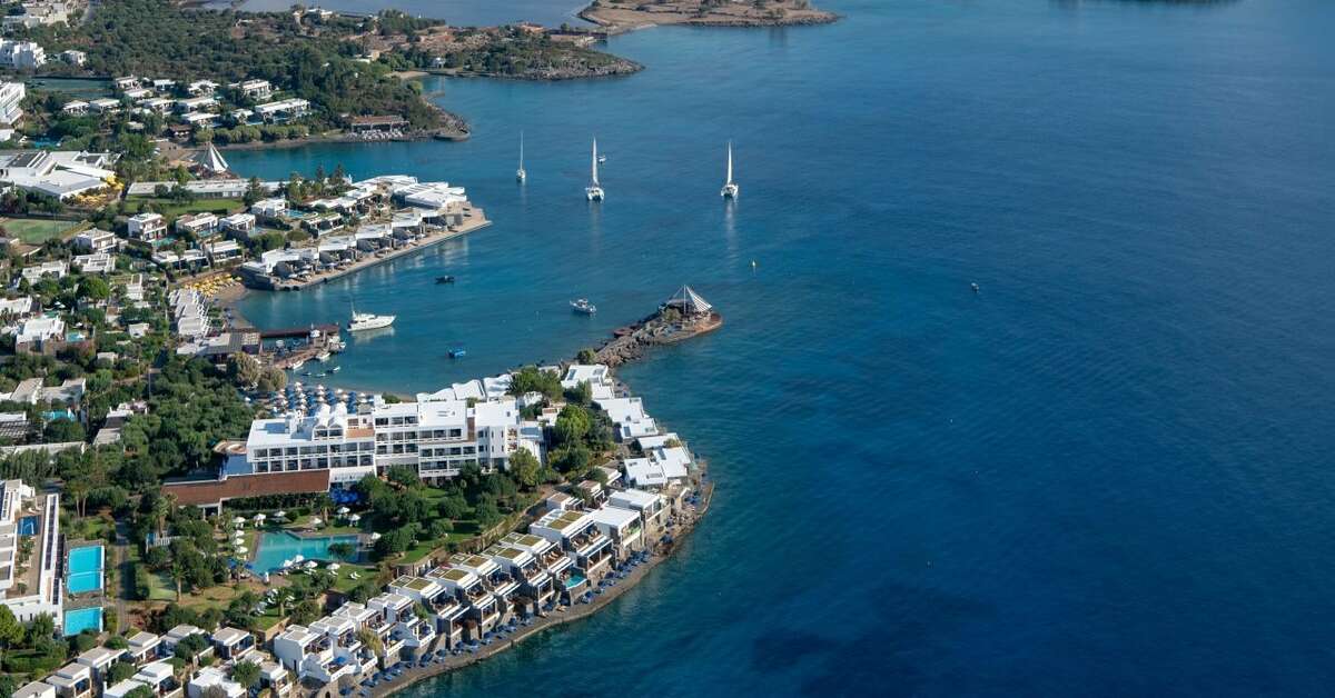 Een foto van de buitenkant van Elounda Beach Hotel & Villas