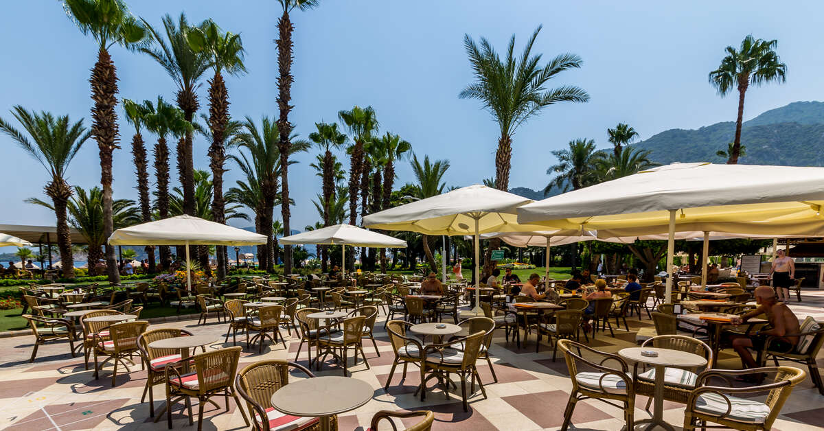 Een foto van het terras bij Hotel Aqua