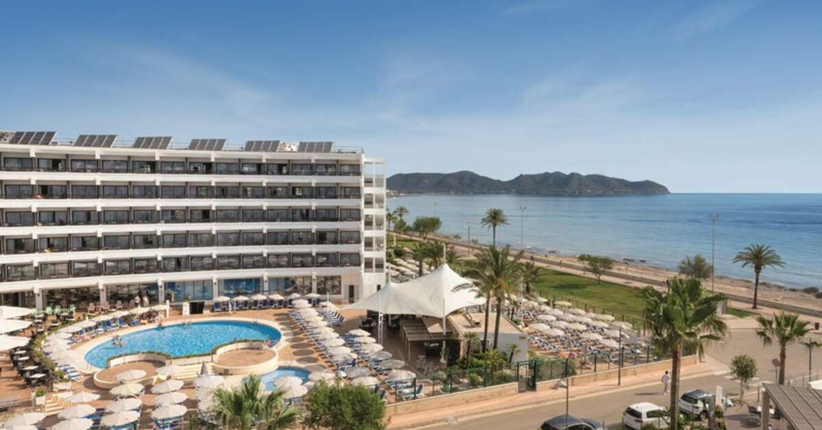 Een foto van de buitenkant van Allsun Hotel Sumba