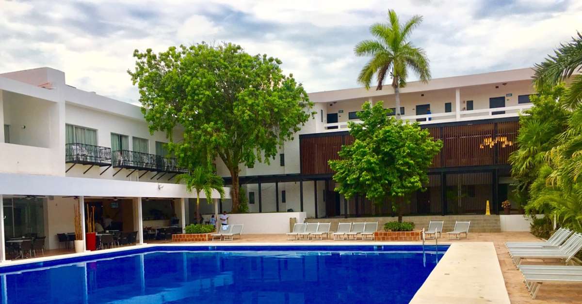 Een foto van het zwembad bij Cancun Bay Resort