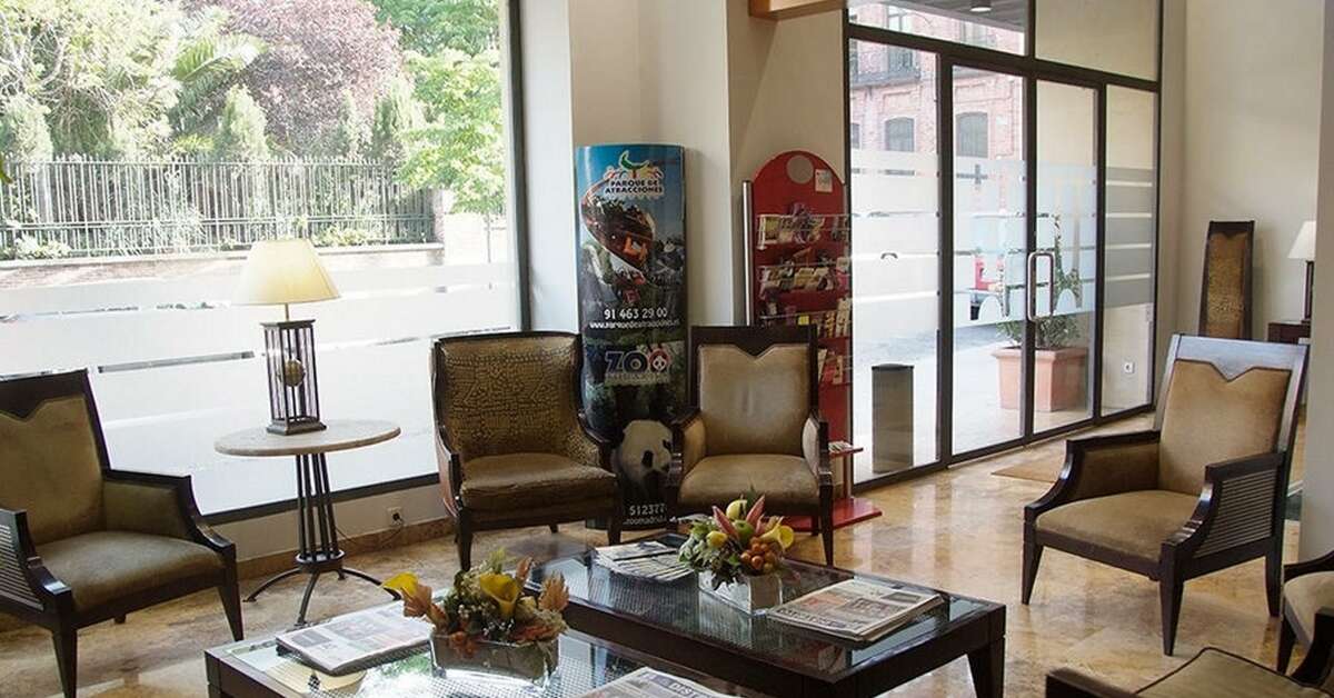 Een foto van het interieur van Muralto Madrid Princesa