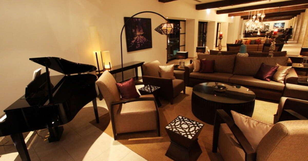Een foto van het interieur van Arkin Palm Beach Hotel
