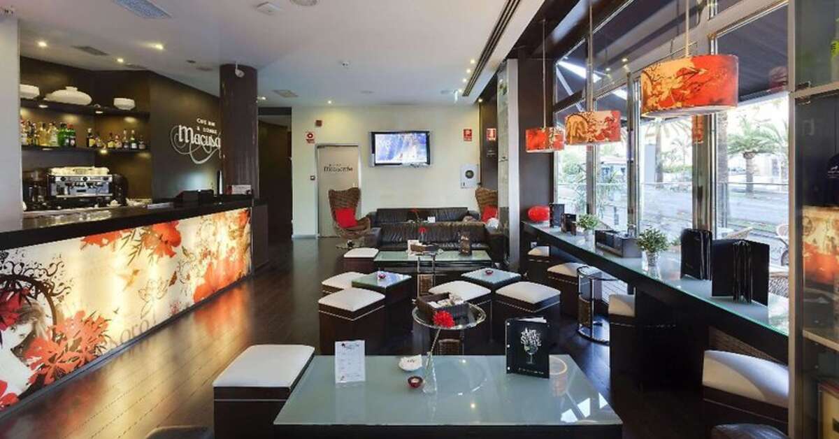 Een foto van de faciliteiten bij Barcelo Santa Cruz Contemporaneo
