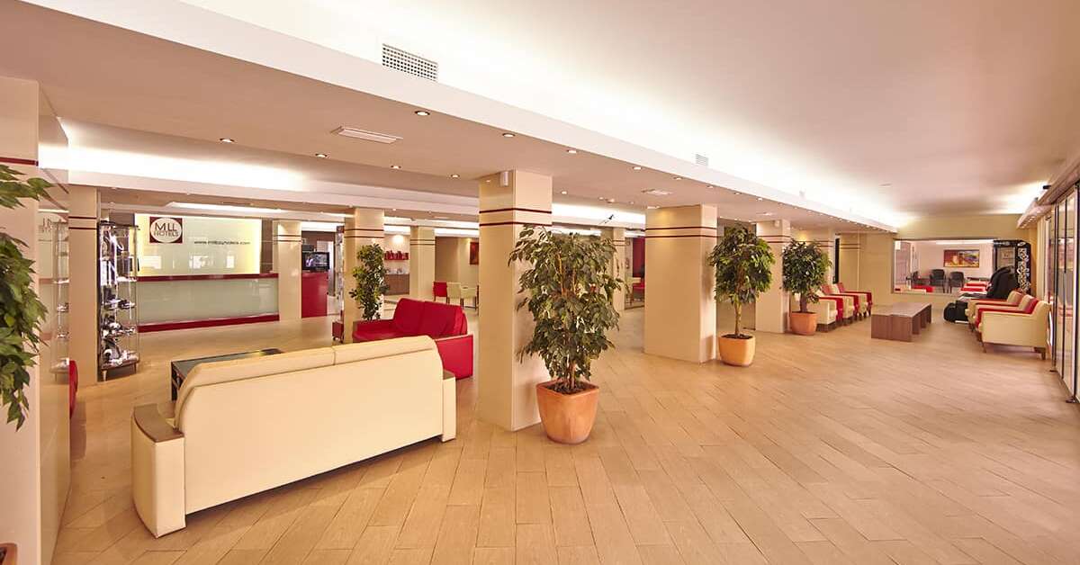 Een foto van het interieur van Hotel Caribbean Bay