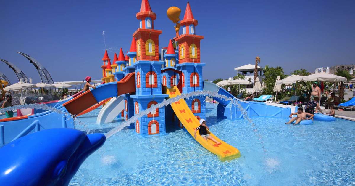 Een foto van het zwembad bij Sueno Hotels Deluxe Belek