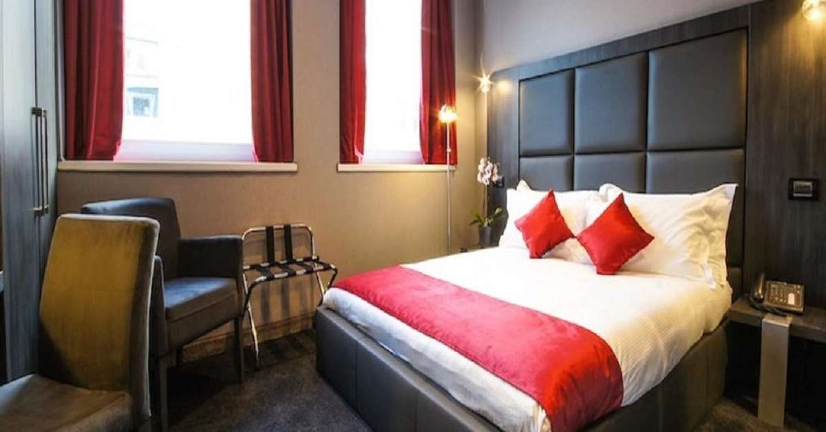 Een foto van The Bryson Hotel