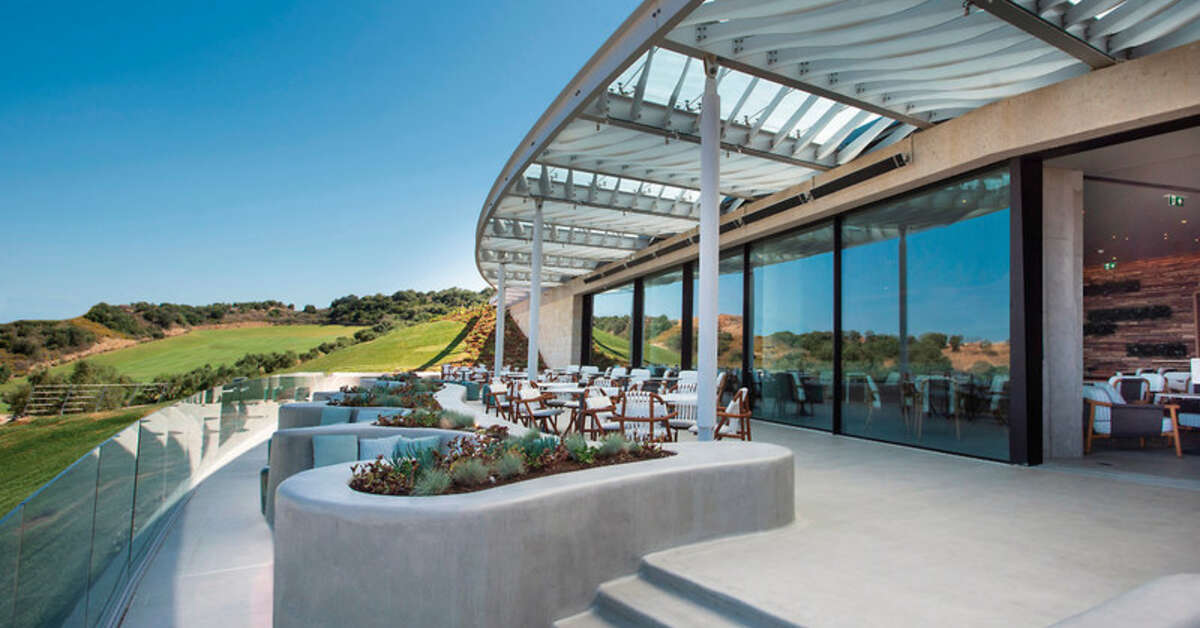 Een foto van W Costa Navarino