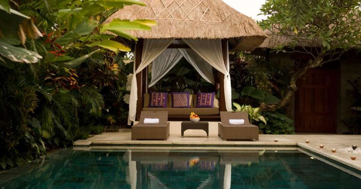 Een foto van het zwembad bij Mahagiri Villas