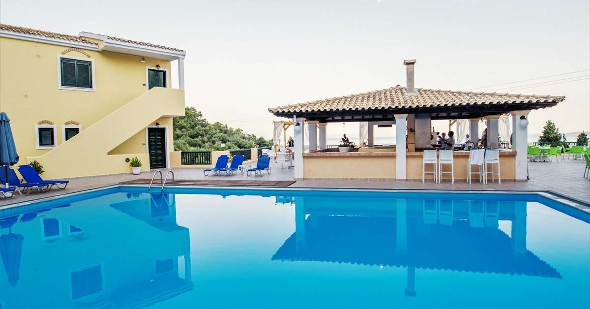 Ein Foto vom Pool im Corfu Aquamarine Hotel