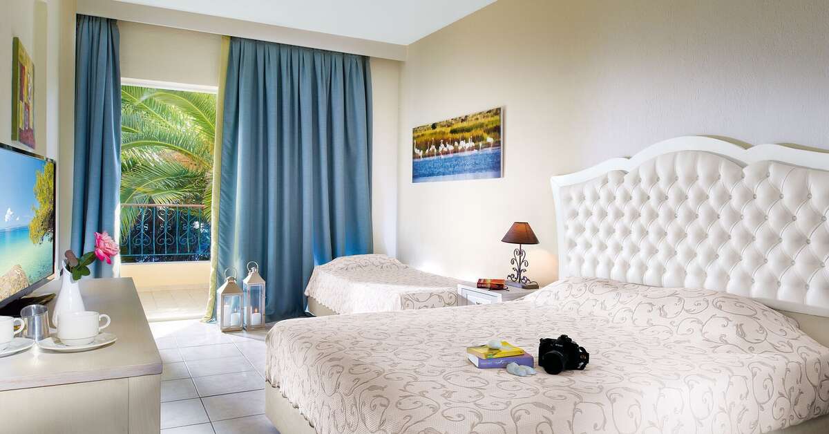 Een foto van Portes Beach Hotel