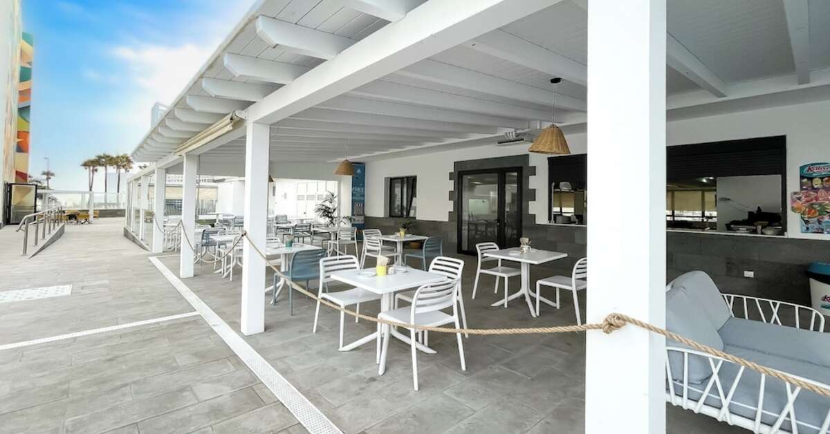 Een foto van Surfing Colors