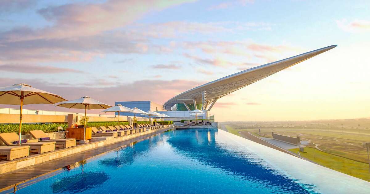 Ein Foto The Meydan Hotel