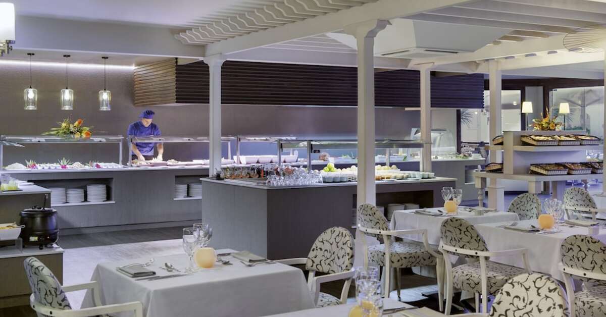 Een foto van de faciliteiten bij H10 White Suites