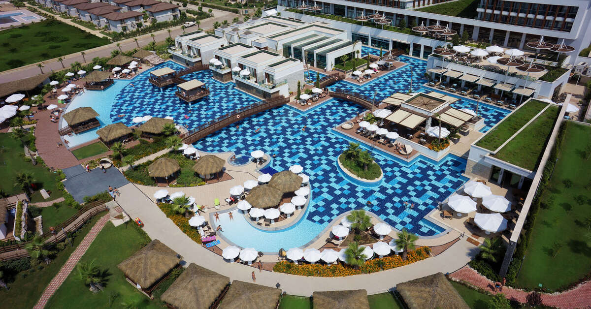 Een foto van het zwembad bij TUI Blue Belek