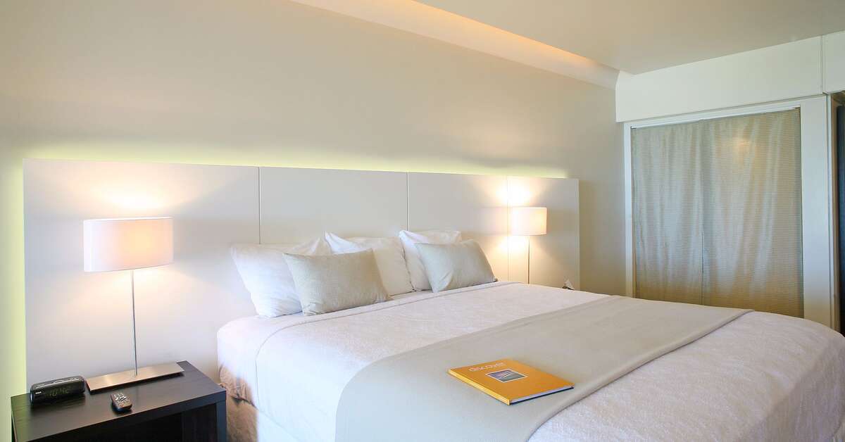 Ein Foto Holland House Beach Hotel