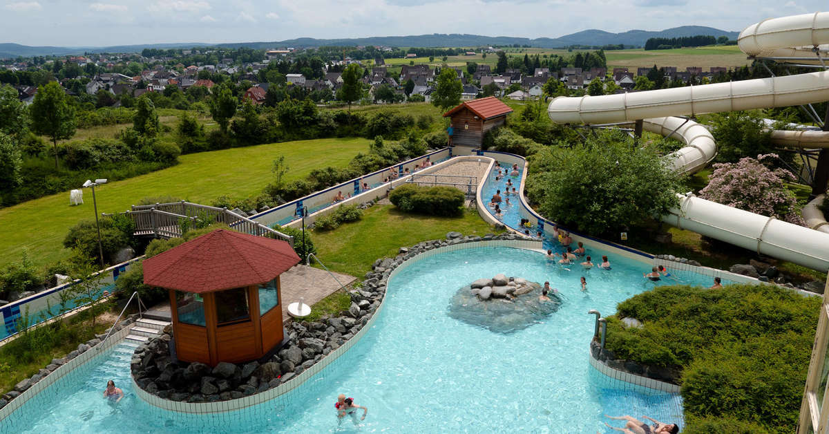 Een foto van het zwembad bij Center Parcs Park Hochsauerland