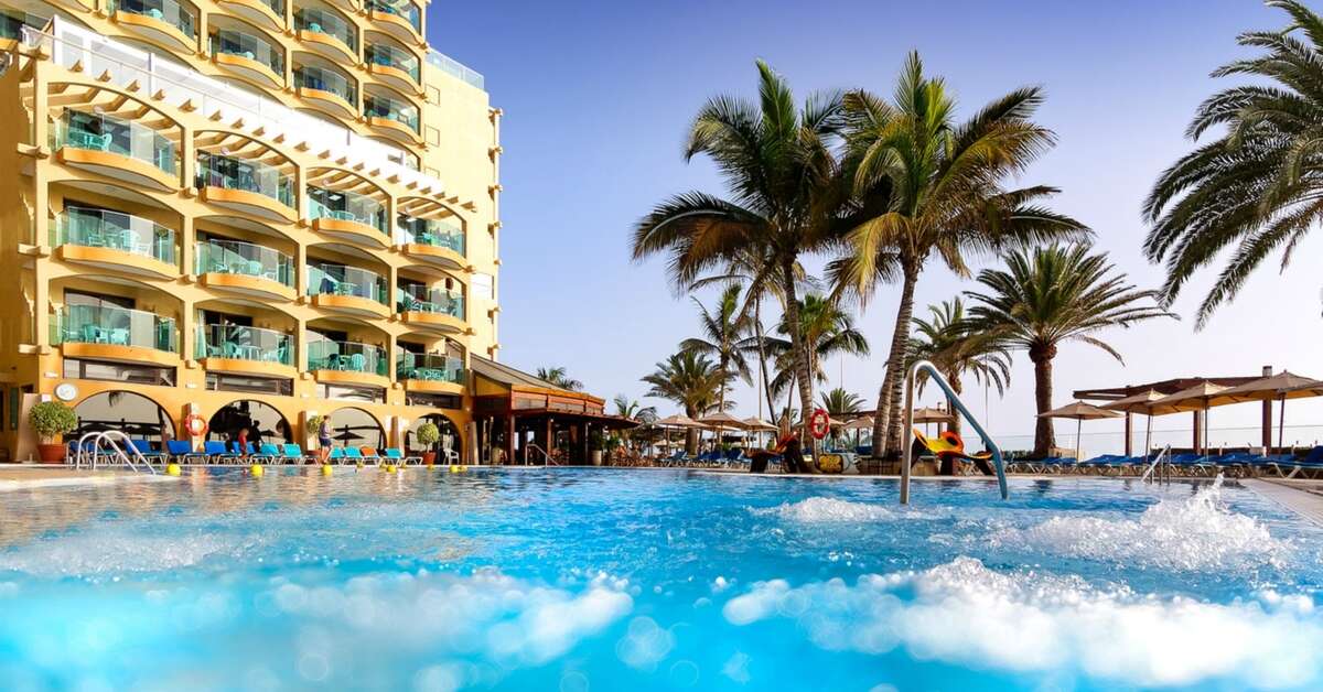 Een foto van het zwembad bij Bull Hotel Dorado Beach