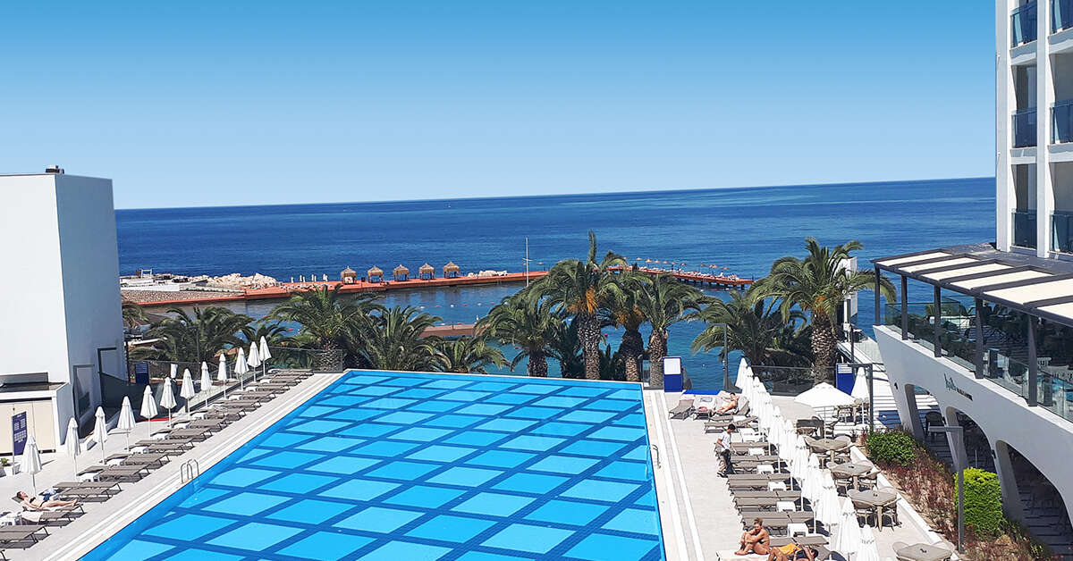 Een foto van het zwembad bij Infinity by Yelken Aquapark & Resort