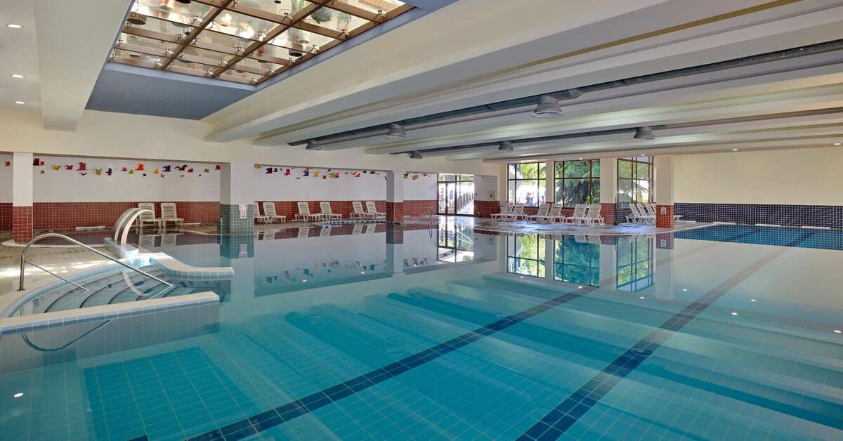 Ein Foto vom Pool im Sol Nessebar Bay & Mare Resort