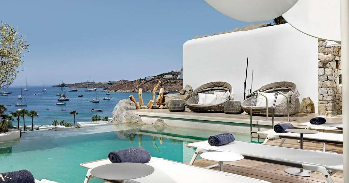 Een foto van het zwembad bij Kove Mykonos - A Myconian Collection Hotel