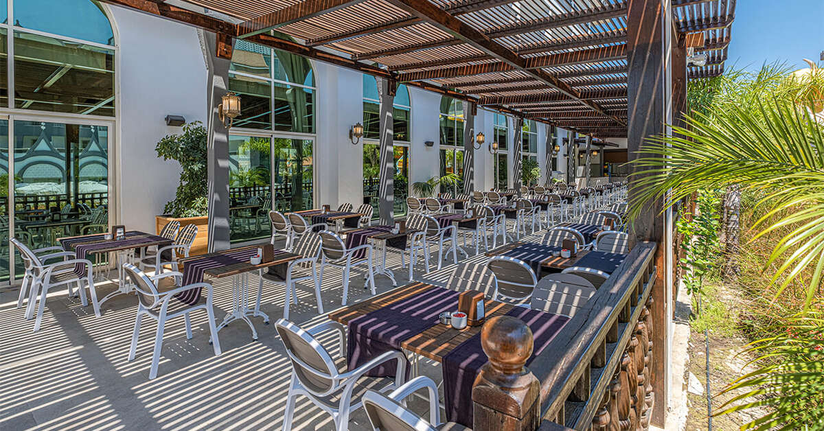 Ein Foto von der Terrasse im Well Palace Side