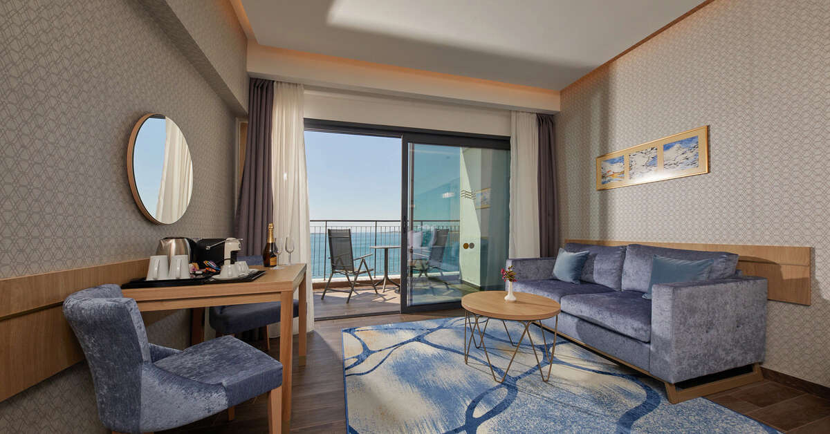 Ein Foto Secrets Sunny Beach Resort & Spa