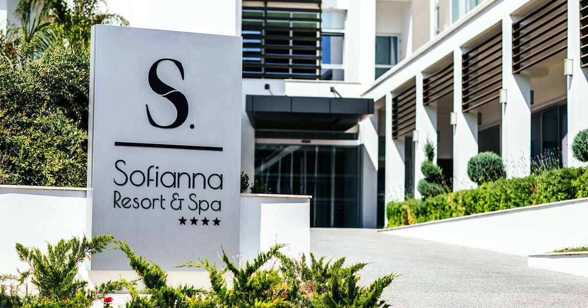 Ein Foto von der Außenansicht des Sofianna Resort & Spa