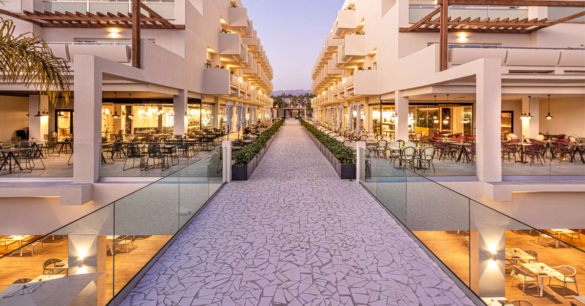 Een foto van de buitenkant van Maspalomas Princess