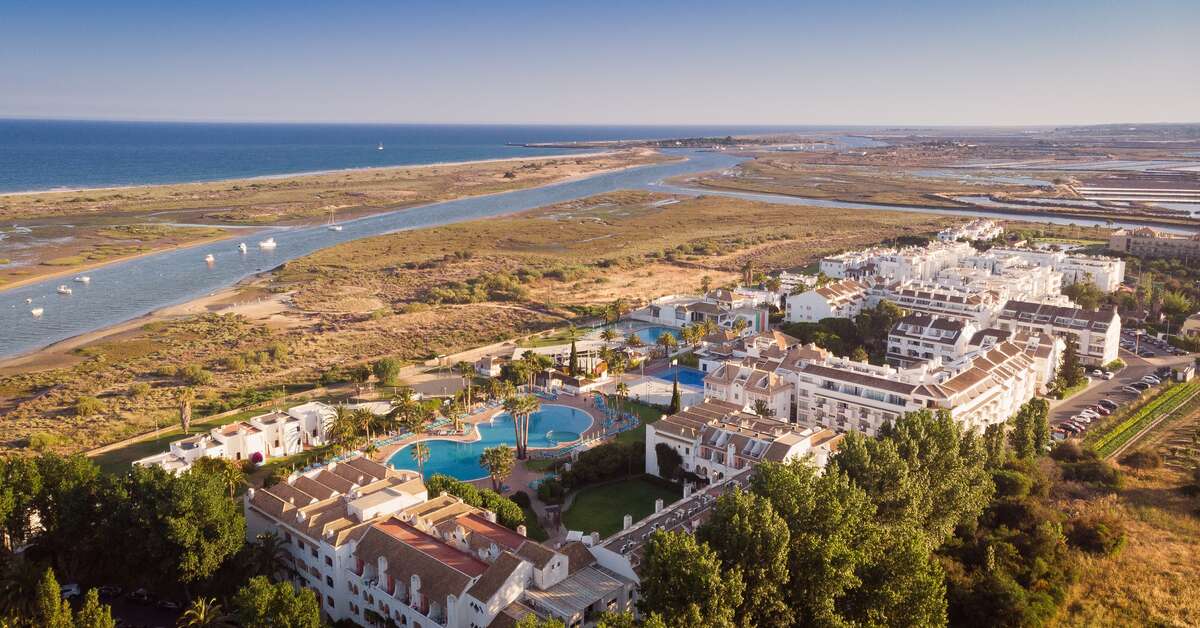 Een foto van Golden Club Cabanas